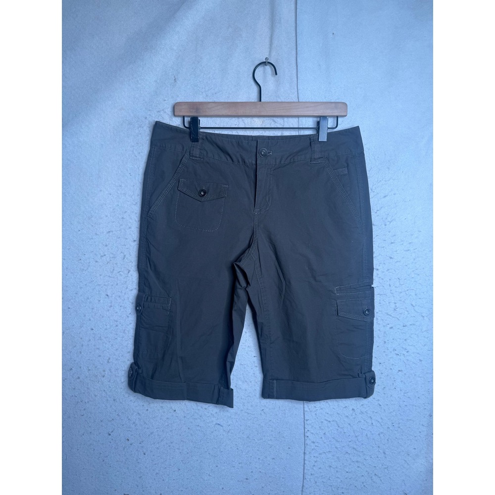 DKNY Active Womens Cargo Shorts Size 10 Gray Green Stretch Utility Cuffed Hem